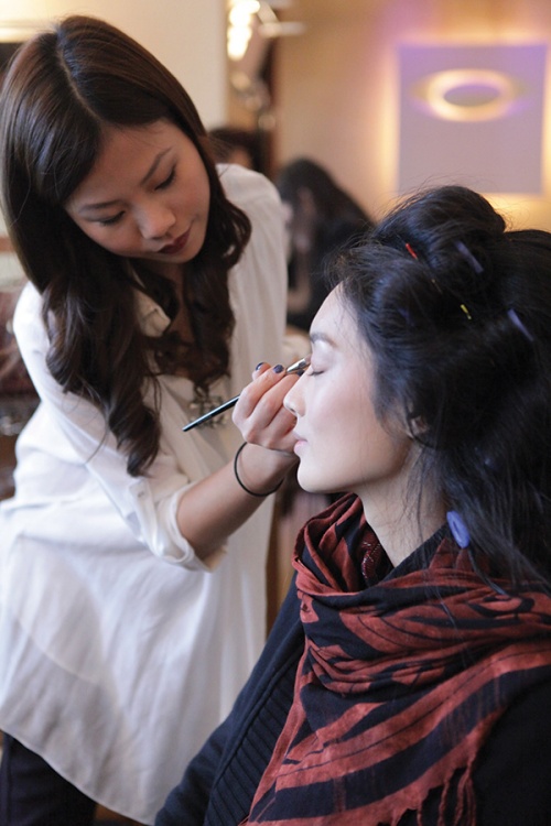 Alexa Bui on the job